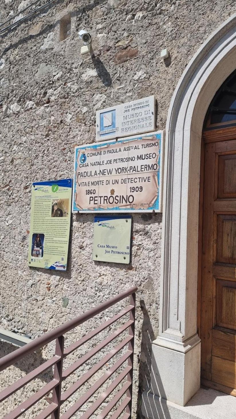 Casa Semeria Certosa Di Padula Buitenkant foto